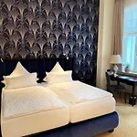 Privat-hotel Aurora 4*