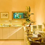 Privat-hotel Aurora Hotel 4*
