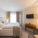 Privat-hotel Aurora Hotel 4*
