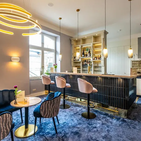 Privat-hotel Aurora 4*