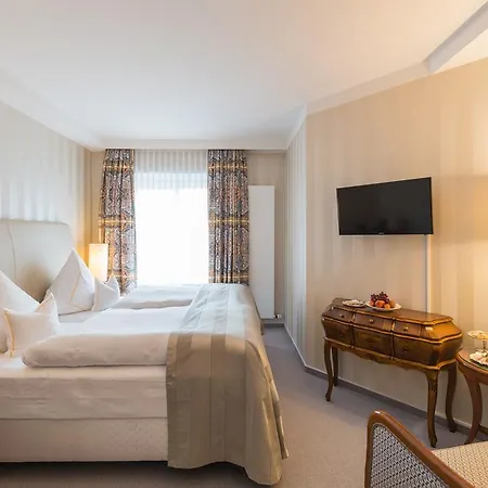 Privat-hotel Aurora Hotel 4*