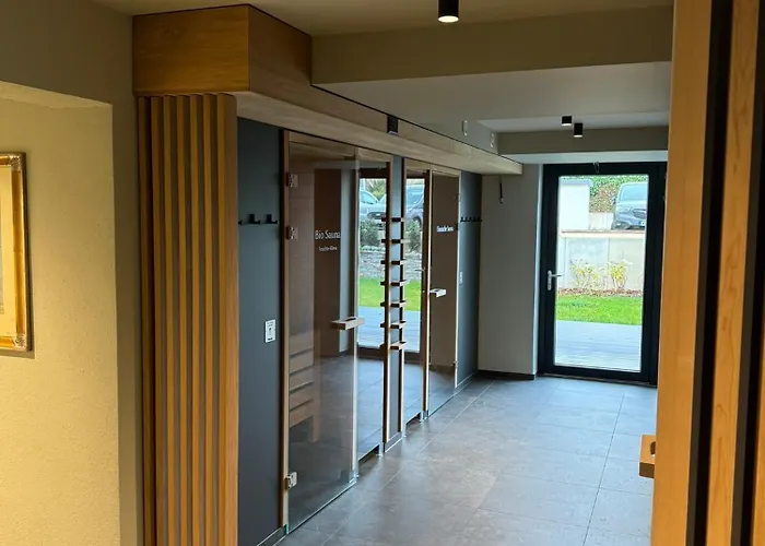 Privat-hotel Aurora Hotel 4*